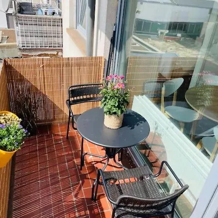 アパート Exclusive With Outdoor Space